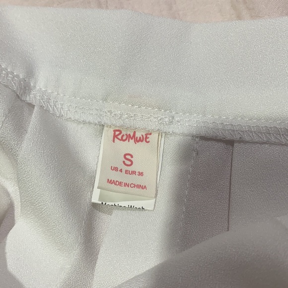 Romwe - White Pleated Tennis Skirt - Picture 5 of 8
